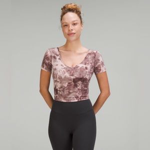 LULULEMON align tee ( NEW WITH TAGS )